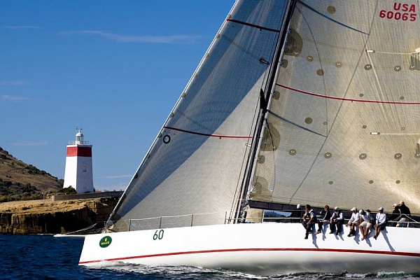 Rosebud sailing past Iron Pot enroute to the finish in Hobart - Photo:ROLEX/Carlo Borlenghi