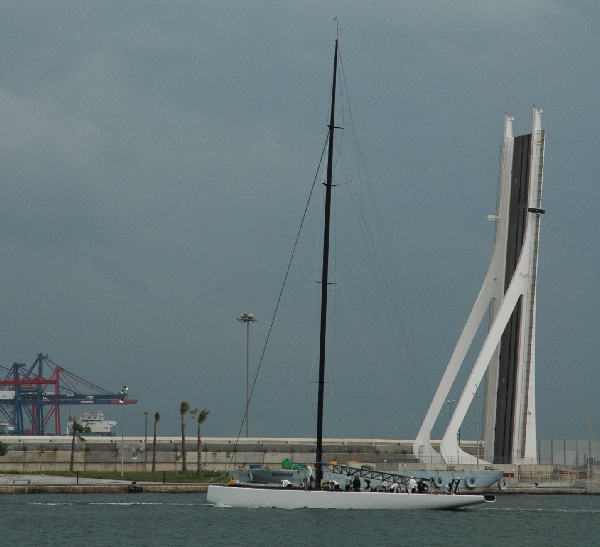 GER91 (ex-SUI91) leaves the Alinghi base