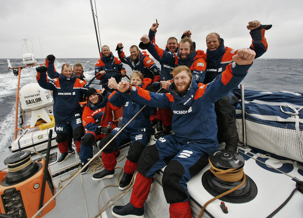 ERICSSON 3 feiert Kap Hoorn - Photocredit: Gustav Morin/Ericsson 3/Volvo Ocean Race