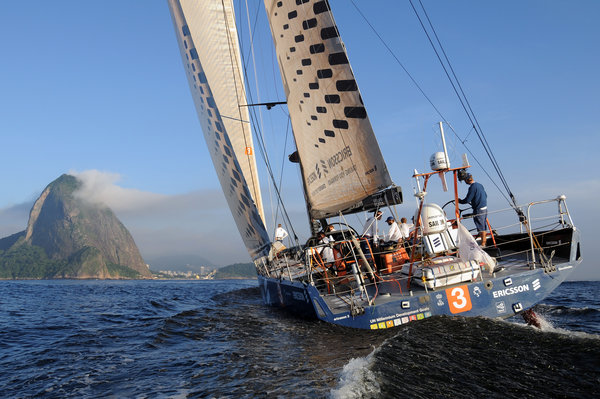 Ericsson 3, skippered by Magnus Olsson (SWE) finish first into Rio de Janeiro on leg 5 of the Volvo Ocean Race, crossing the line at 10:37:57 GMT 26/03/09, after 41 days at sea - Photocredit: Dave Kneale/Volvo Ocean Race