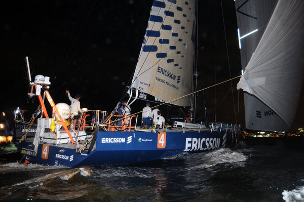 Ericsson 4, skippered by Torben Grael (BRA) finish second into Rio de Janeiro on leg 5 of the Volvo Ocean Race, crossing the line at 22:57:44 GMT 26/03/09 - Photocredit: Dave Kneale/Volvo Ocean Race